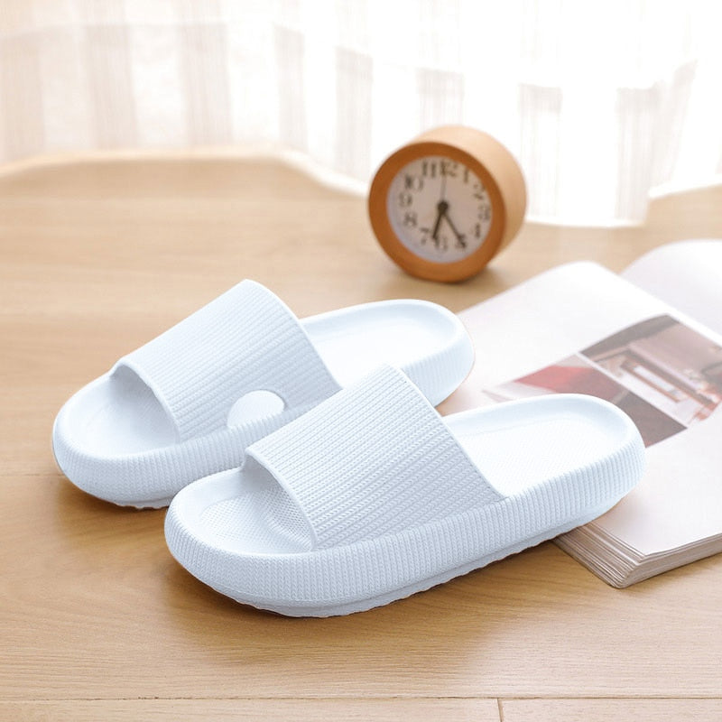 Marshmallow-Sandalen